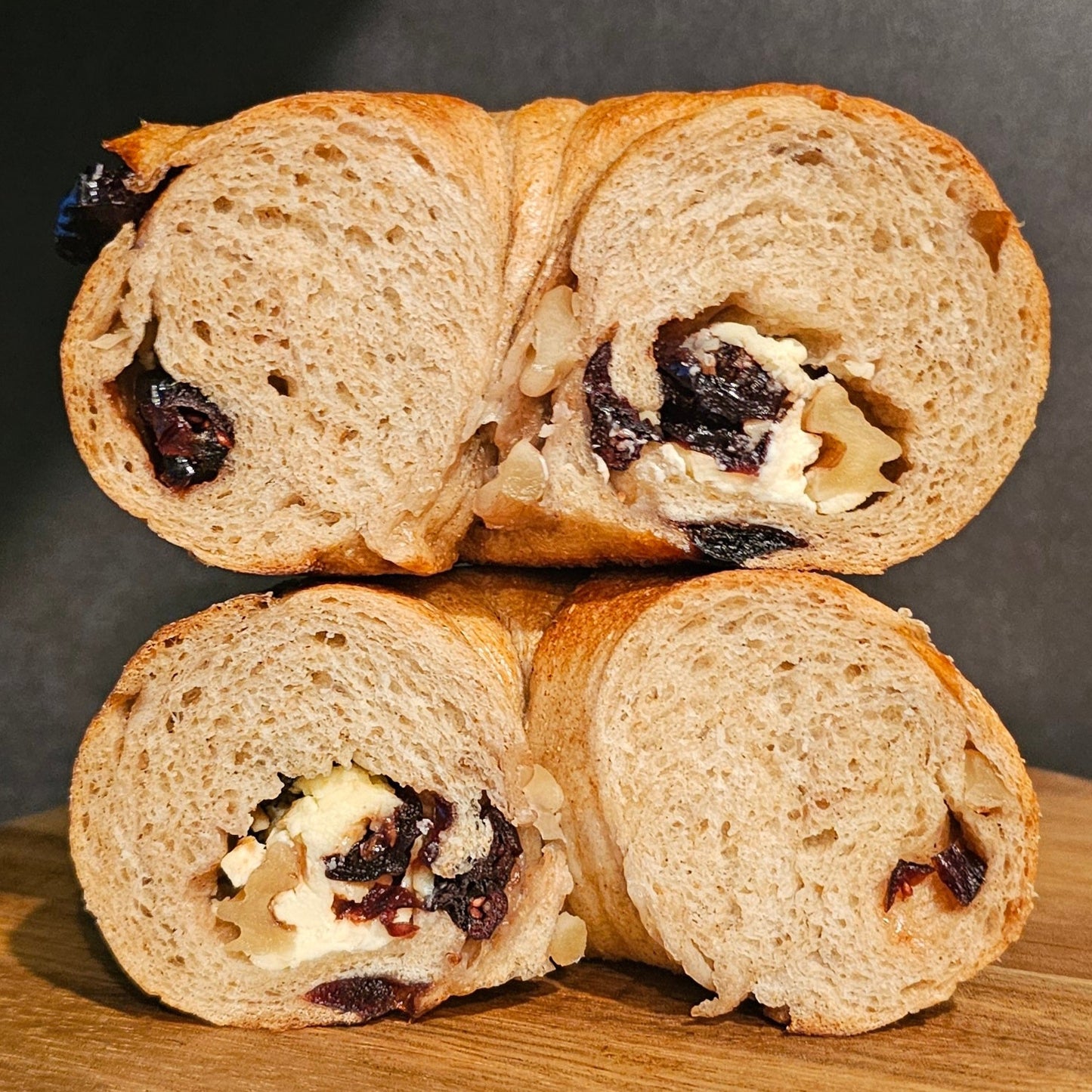 全粒粉クランベリークリームチーズ