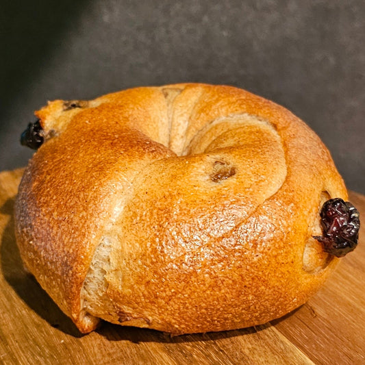 全粒粉クランベリークリームチーズ