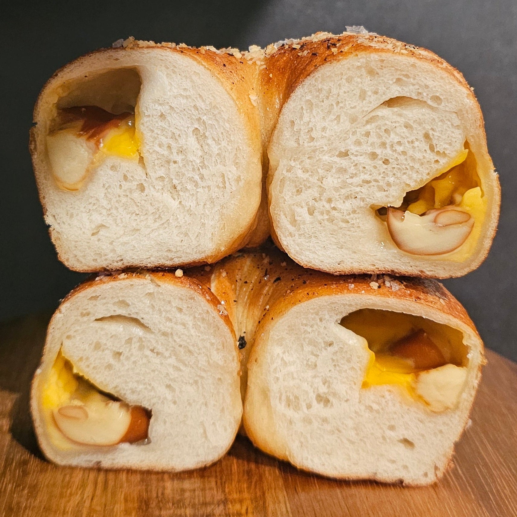 プレッツェルスモークチーズ＆ペッパー